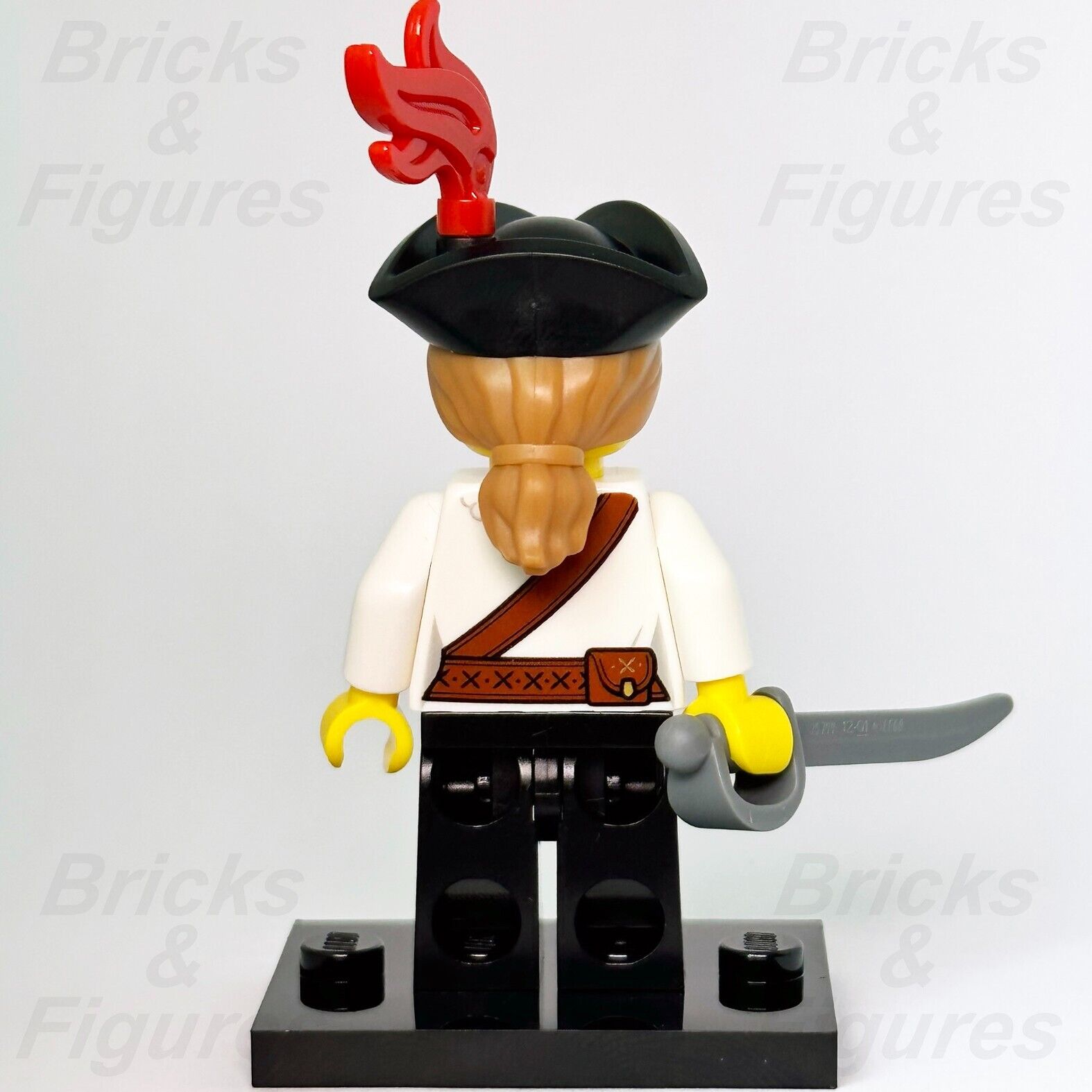 LEGO Pirate Girl Collectible Minifigures Series 20 Minifig 71027 col20-5 col362 - Bricks & Figures