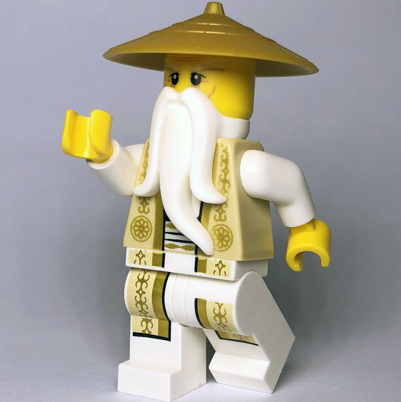 New Ninjago LEGO Ninja Master Sensei Wu with Gold & Tan Robe Minifigure 70751 - Bricks & Figures